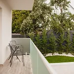 Apartament White House Iris Napoca - 6 *