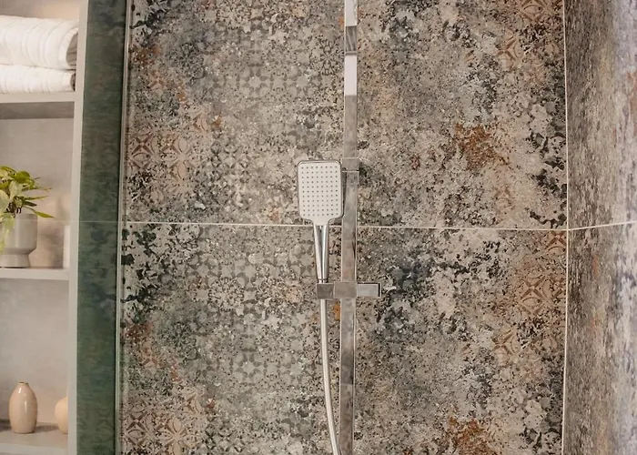 Apartment White House Iris Napoca - 6 *